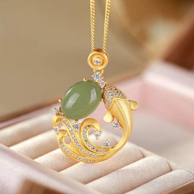 Silver Inlaid Natural Jade Koi Pendant Necklace Vintage Classical Elegant Design Charm Women's Jewelry