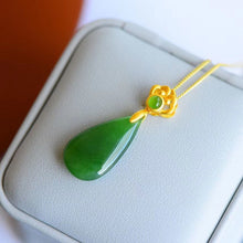 Load image into Gallery viewer, Lokaloca Natural Green Jade Pendant Necklace
