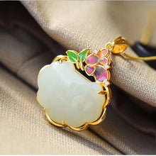 Load image into Gallery viewer, Silver Inlaid Natural Fine White Jade Plant Pendant Necklace Vintage Style Retro Elegant Charm Lady Jewelry
