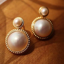 Load image into Gallery viewer, New Silver Inlaid Pearl Earrings Unique Gilt Craftsmanship Retro Luxury Charm Ladies Brand Jewelry
