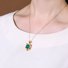 Load image into Gallery viewer, Silver Inlaid Green Crystal Pendant Necklace Unique Craftsmanship Retro Luxury Charm Ladies Brand Jewelry
