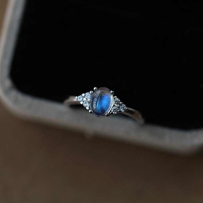 Original Craft Oval Moonstone Inlaid Zircon Opening Adjustable Ring Luxury Noble Charm Women Silver Jewelry