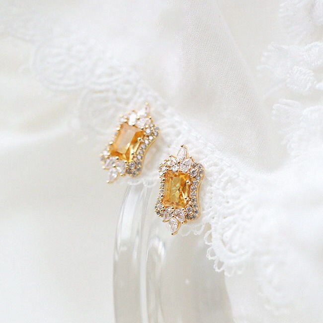 Original Design Shining Yellow Topaz Earrings Exquisite and Luxurious Charming Women's Silver Brand Jewelry