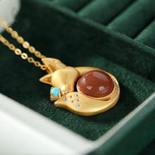 Load image into Gallery viewer, Original Designer Natural Southern Red Agate Crystal Pendant Necklace Creative Fox Shape Charm Brand Jewelry
