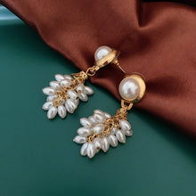 Load image into Gallery viewer, Handmade Pearl beaded Cluster Drop Earrings
