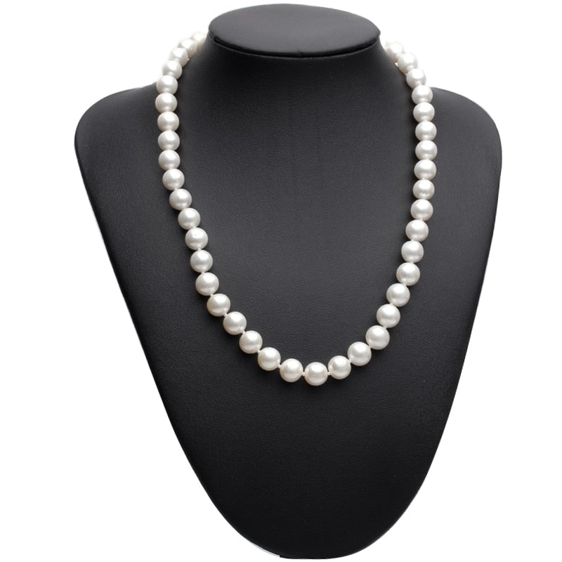 Luxury 10/11mm Prefact Round White Freshwater Pearl Beaded Necklace for Ladies