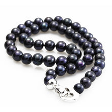 Load image into Gallery viewer, Natural Round Black Freshwater Pearl Beaded Necklace for Ladies
