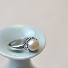 Load image into Gallery viewer, S925 Sterling Silver Women&#39;s Original Design Vintage Style Elegant Pearl Open Retro Ring
