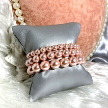 Load image into Gallery viewer, 6/8/10mm Luxury Pink Fresh Shell Pearl Beaded Bracelet
