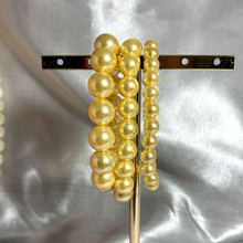 Load image into Gallery viewer, 6/8/10mm Luxury Golden Fresh Shell Pearl Beaded Bracelet
