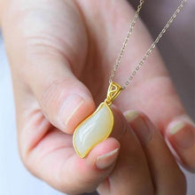 Load image into Gallery viewer, Silver Natural Fine Jade Chalcedony Pendant Necklace
