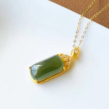 Load image into Gallery viewer, Lokaloca Natural Green Jade Pendant Necklace
