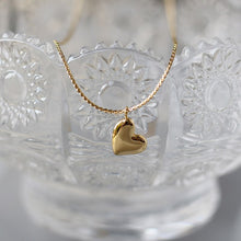 Load image into Gallery viewer, Simple Love Heart Shaped Pendant Necklace Choker Titanium Steel 18K Gold Plated
