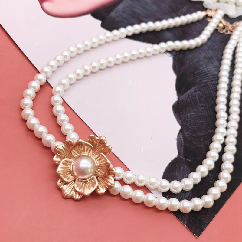 Handmade Pearl Beaded Flower Pendant Charm Necklace Choker