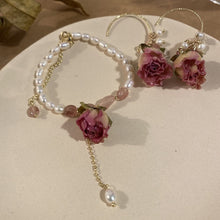 Load image into Gallery viewer, 2Pcs/Set Handmade Eternal Rose Flower Natural Pearl Beaded Bracelet &amp; Earrings Set
