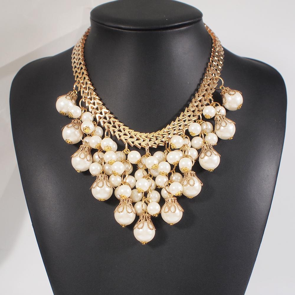 Handmade Luxury Pearl Cluster Pendant Statement Necklace