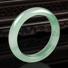 Load image into Gallery viewer, Lokaloca Natural Light Green Jadeite Bracelet Bangle
