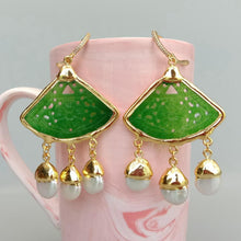 Load image into Gallery viewer, Lokaloca Natural Green Jade Skirt Pendant Freshwater Pearl Drop Earrings
