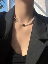 Load image into Gallery viewer, Tranquility British Design Green Crystal Charm Pearl Beaded Necklace Choker
